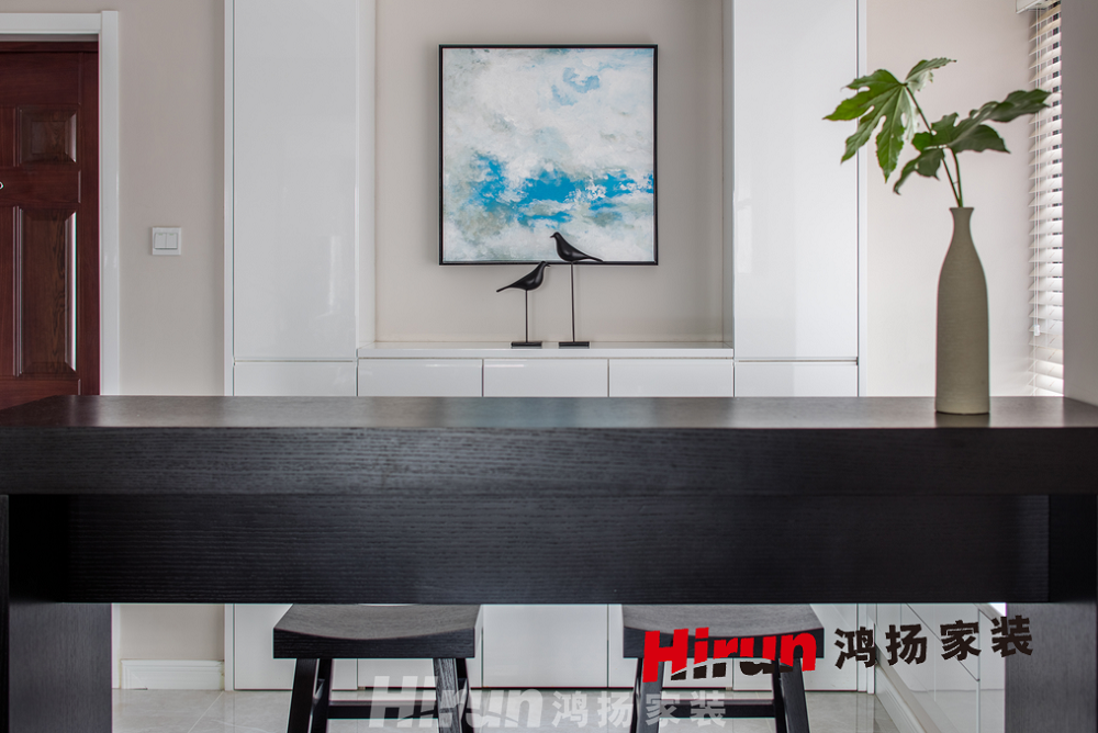 南湖玫瑰灣140㎡雅致現(xiàn)代四居室 裝修案例效果圖-3