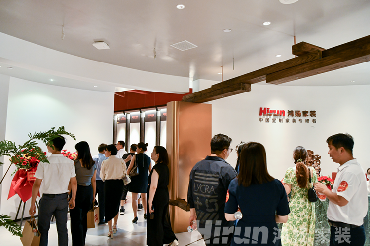 驚喜預告！又兩城將新張，鴻揚定制家裝逆市飛揚
