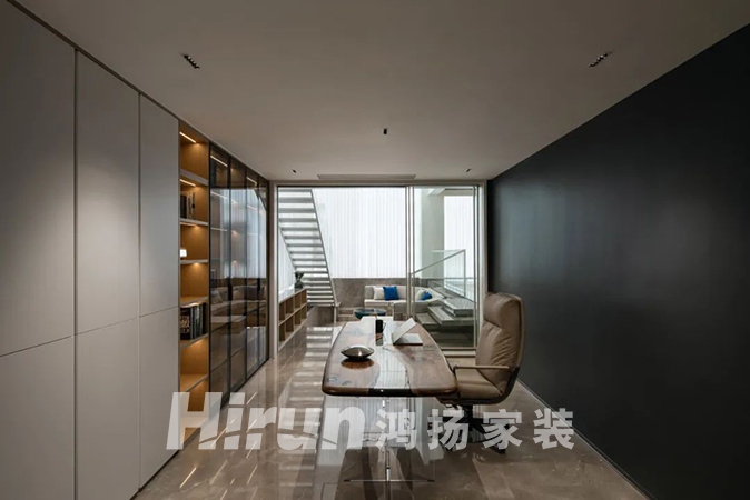 300㎡純白復式：下沉會客廳，品茗暢談，享歲月靜好